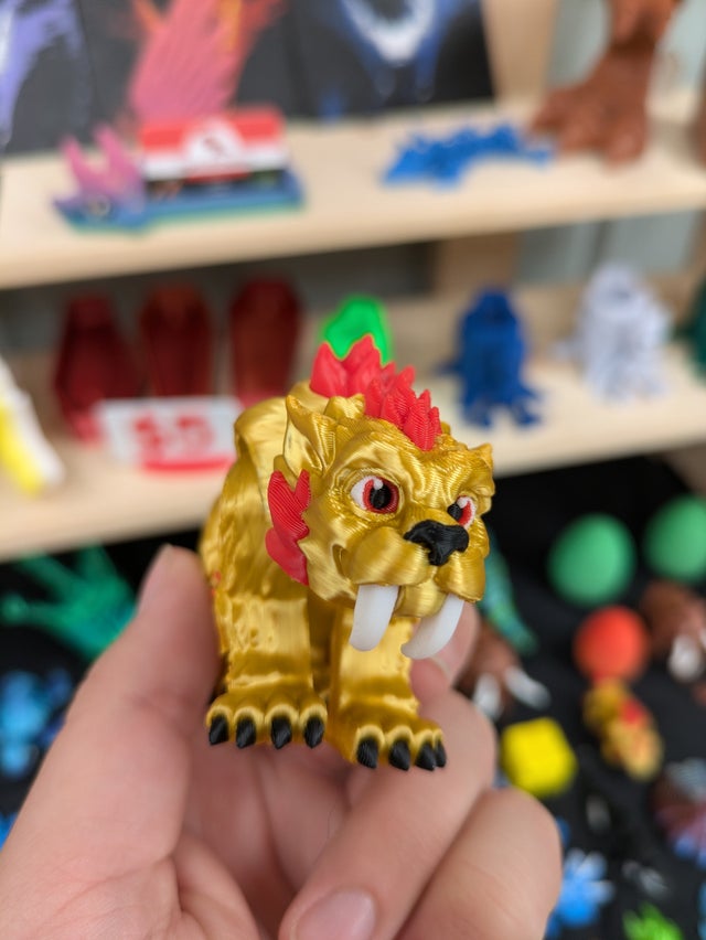 Small Saber-tooth Tiger